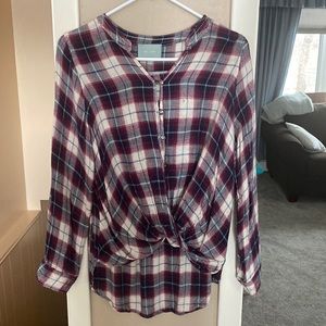 Skies Are Blue- size M flannel top